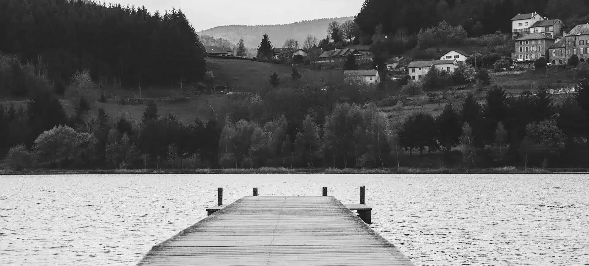 Pontoon near saint come d'olt