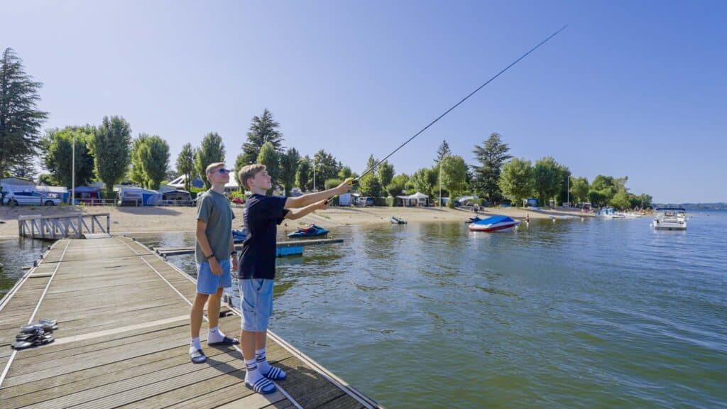 camping avec activité de pêche