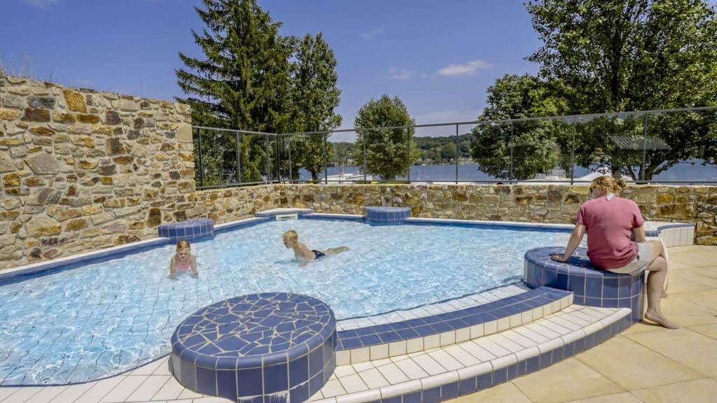 campsite with swimming pool for children in aveyron