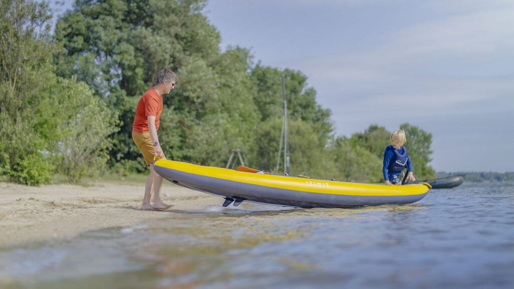 camping les genets en aveyron lac canoe