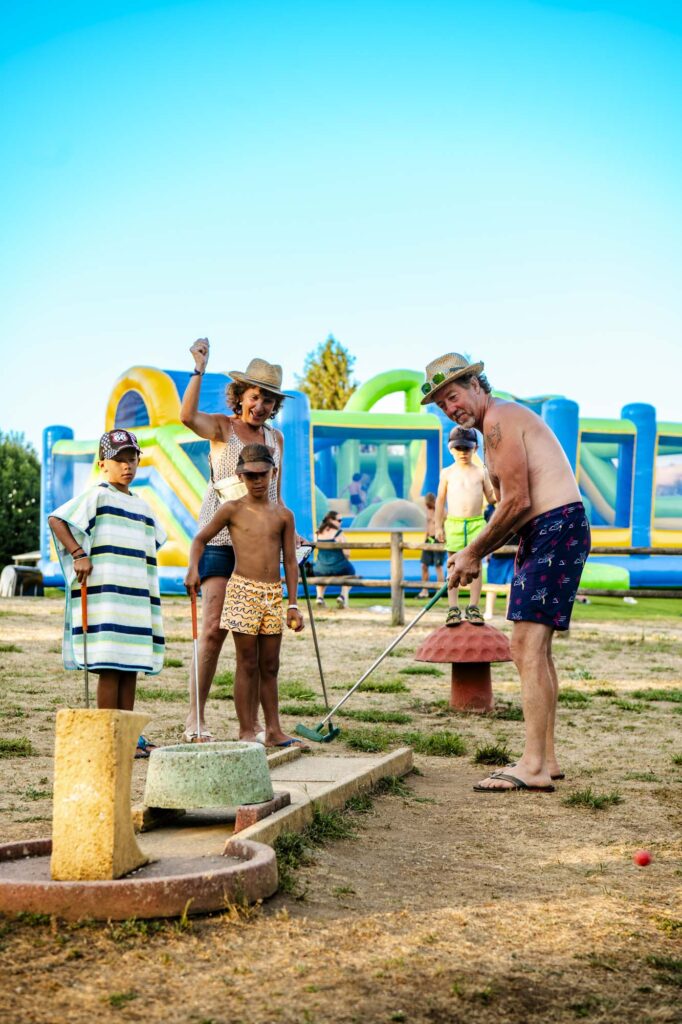 aveyron mini golf activities